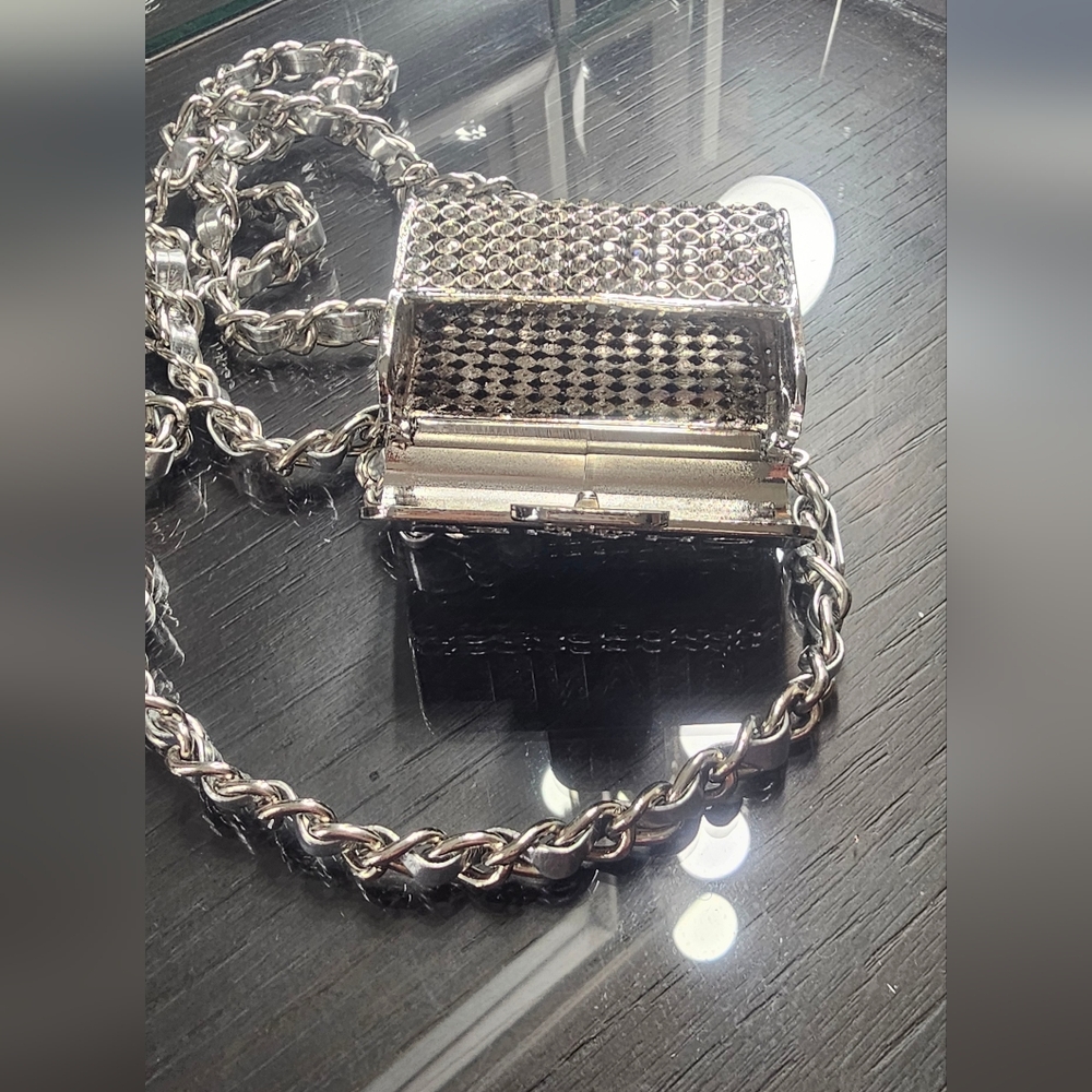 NWOT Chanel Silver Mini Bag Necklace - Picture 3 of 8